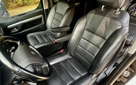 Peugeot Traveller I, 2019 год, 3 150 000 рублей, 11 фотография