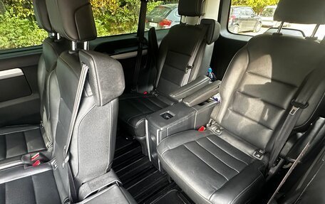 Peugeot Traveller I, 2019 год, 3 150 000 рублей, 13 фотография