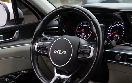 KIA K5, 2022 год, 3 300 000 рублей, 20 фотография