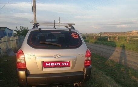 Hyundai Tucson III, 2004 год, 870 000 рублей, 7 фотография