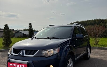 Mitsubishi Outlander III рестайлинг 3, 2008 год, 990 000 рублей, 15 фотография