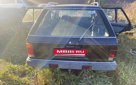 Nissan Bluebird VIII, 1989 год, 60 000 рублей, 3 фотография