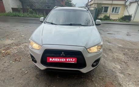 Mitsubishi ASX I рестайлинг, 2013 год, 860 000 рублей, 2 фотография