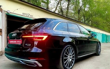 Audi A4, 2018 год, 3 090 000 рублей, 1 фотография