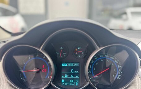Chevrolet Cruze II, 2013 год, 880 000 рублей, 13 фотография