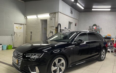 Audi A4, 2018 год, 3 090 000 рублей, 19 фотография