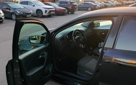 Volkswagen Polo VI (EU Market), 2015 год, 790 000 рублей, 3 фотография
