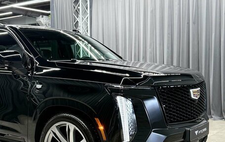 Cadillac Escalade V, 2025 год, 20 160 000 рублей, 10 фотография