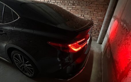Toyota Camry, 2024 год, 4 500 000 рублей, 5 фотография