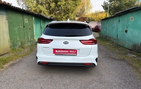 KIA cee'd III, 2019 год, 2 300 000 рублей, 5 фотография
