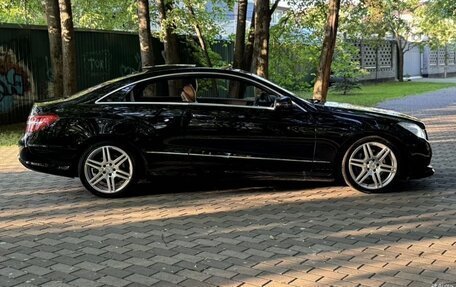 Mercedes-Benz E-Класс, 2011 год, 1 750 000 рублей, 2 фотография