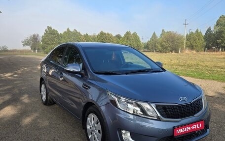 KIA Rio III рестайлинг, 2012 год, 900 000 рублей, 1 фотография