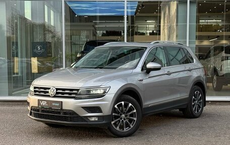 Volkswagen Tiguan II, 2018 год, 2 197 000 рублей, 1 фотография