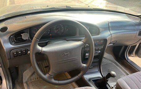 Hyundai Sonata III рестайлинг, 1997 год, 290 000 рублей, 7 фотография