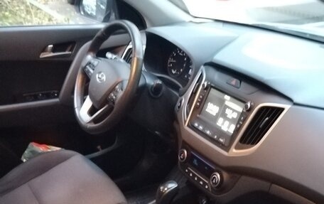 Hyundai Creta I рестайлинг, 2020 год, 1 900 000 рублей, 7 фотография