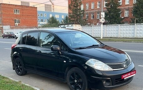 Nissan Tiida, 2010 год, 680 000 рублей, 3 фотография