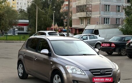 KIA cee'd I рестайлинг, 2009 год, 580 000 рублей, 7 фотография