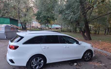 KIA cee'd III, 2021 год, 1 650 000 рублей, 2 фотография