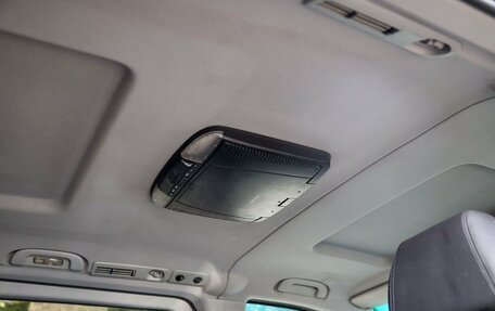Mercedes-Benz Viano, 2010 год, 2 100 000 рублей, 29 фотография