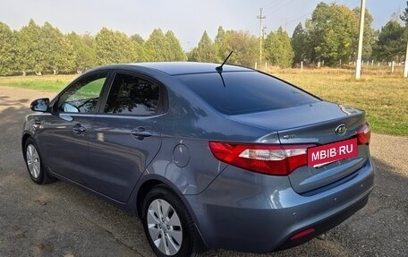 KIA Rio III рестайлинг, 2012 год, 900 000 рублей, 4 фотография