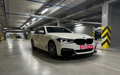 BMW 5 серия, 2018 год, 1 970 000 рублей, 16 фотография