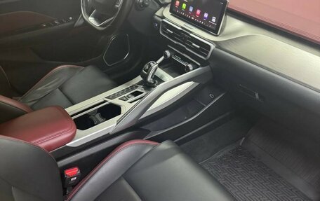 Geely Coolray I, 2022 год, 1 849 000 рублей, 8 фотография