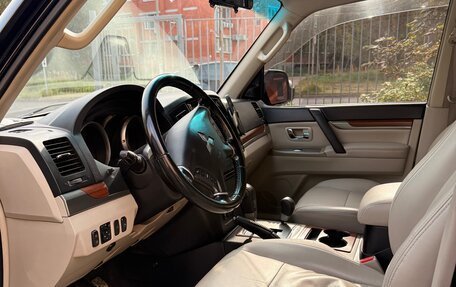Mitsubishi Pajero IV, 2007 год, 2 300 000 рублей, 12 фотография