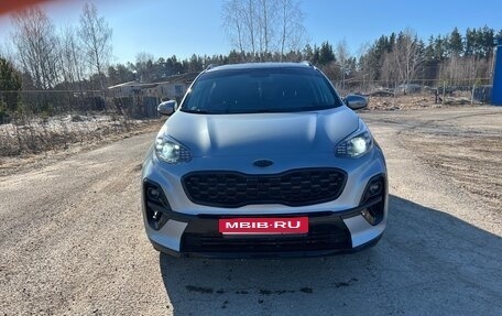 KIA Sportage IV рестайлинг, 2021 год, 2 699 000 рублей, 1 фотография
