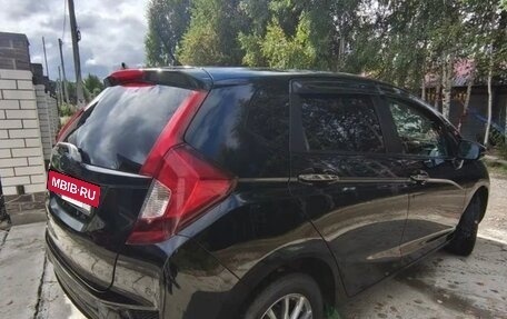 Honda Fit III, 2015 год, 898 000 рублей, 5 фотография