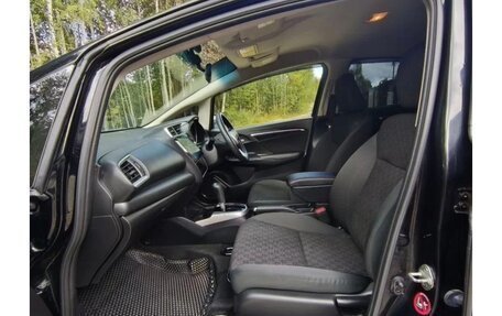 Honda Fit III, 2015 год, 898 000 рублей, 12 фотография