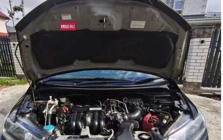 Honda Fit III, 2015 год, 898 000 рублей, 10 фотография