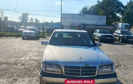 Mercedes-Benz C-Класс, 1994 год, 350 000 рублей, 4 фотография