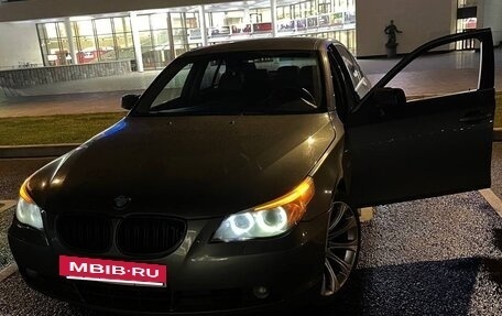 BMW 5 серия, 2006 год, 1 270 000 рублей, 4 фотография