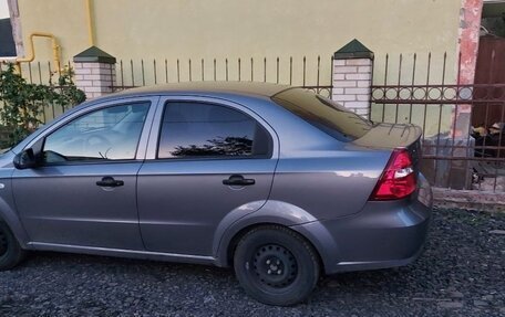 Chevrolet Aveo III, 2010 год, 370 000 рублей, 3 фотография