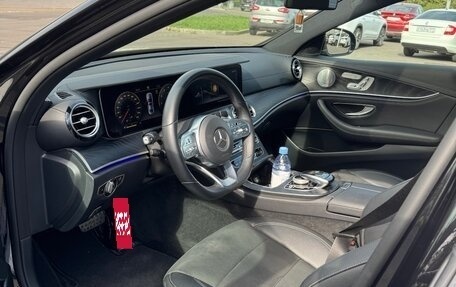 Mercedes-Benz E-Класс, 2018 год, 3 600 000 рублей, 7 фотография