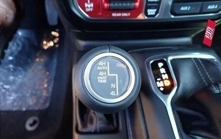 Jeep Wrangler, 2025 год, 13 000 000 рублей, 22 фотография