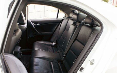 Honda Accord VIII рестайлинг, 2012 год, 1 355 000 рублей, 18 фотография