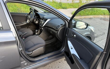 Hyundai Solaris II рестайлинг, 2013 год, 750 000 рублей, 10 фотография