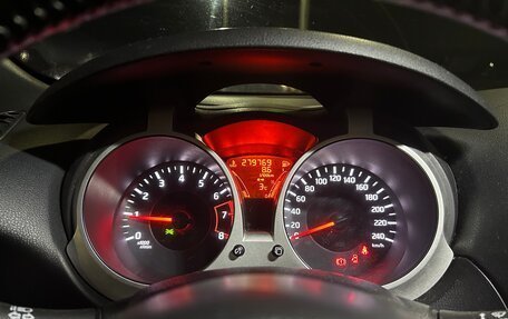Nissan Juke II, 2011 год, 730 000 рублей, 11 фотография