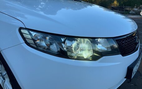 KIA Cerato III, 2010 год, 950 000 рублей, 2 фотография