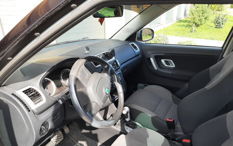Skoda Fabia II, 2010 год, 740 000 рублей, 4 фотография
