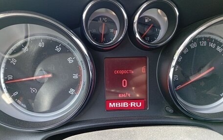 Opel Astra J, 2013 год, 700 000 рублей, 1 фотография