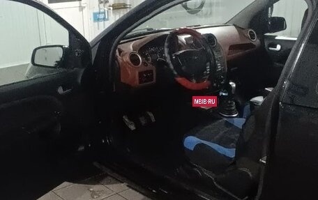Ford Fiesta, 2006 год, 170 000 рублей, 2 фотография