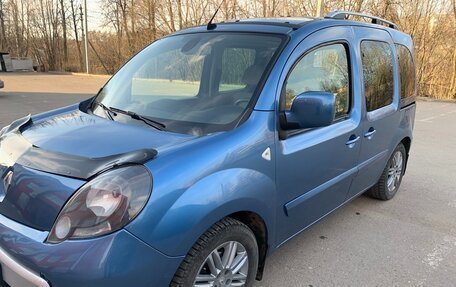 Renault Kangoo II рестайлинг, 2011 год, 495 000 рублей, 2 фотография
