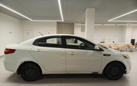 KIA Rio III рестайлинг, 2013 год, 598 000 рублей, 4 фотография