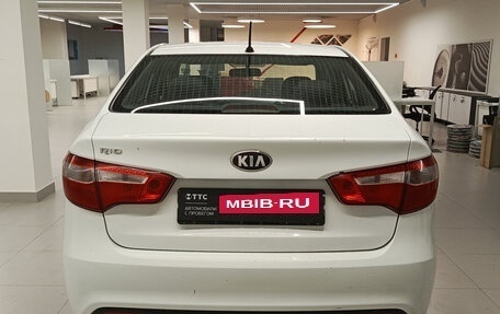 KIA Rio III рестайлинг, 2013 год, 598 000 рублей, 6 фотография