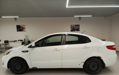 KIA Rio III рестайлинг, 2013 год, 598 000 рублей, 8 фотография