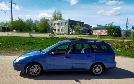 Ford Focus IV, 2002 год, 259 000 рублей, 3 фотография