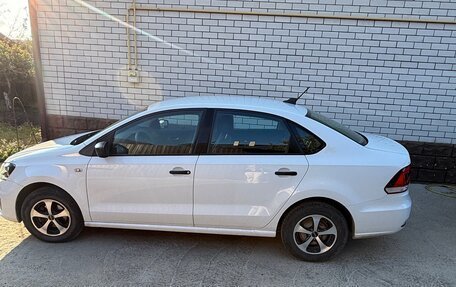 Volkswagen Polo VI (EU Market), 2017 год, 1 150 000 рублей, 2 фотография