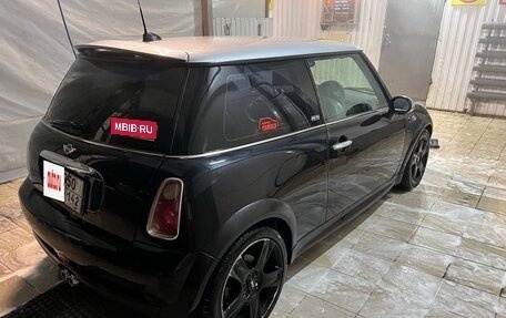 MINI Hatch, 2006 год, 550 000 рублей, 6 фотография